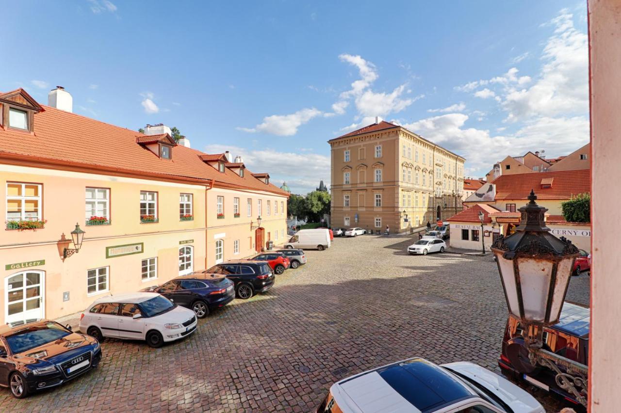 Prague Aparts By The Bridge Apartment Екстериор снимка